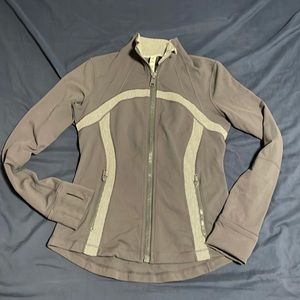 Grey light Lululemon running jacket with thumb holes and vents in back size 8